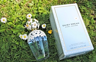 [ fullsize ] Nước hoa Marc Jacobs Daisy Dream EDT 100ml