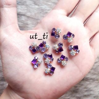 combo 2 Charm cụm đá tím mã 63 .