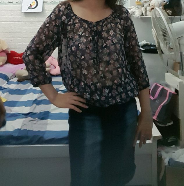 áo size M thanh lý ,mỗi mẫu 1 cái thanh lý rẻ cho mấy bạn size M nhé .