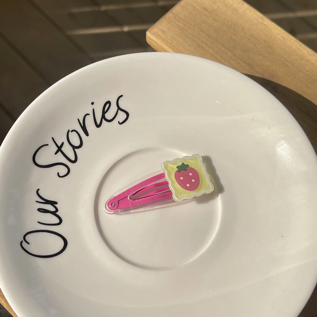 Kẹp Tóc BB Nhiều Màu Sắc Họa Tiết Trái Dâu Dễ Thương Xinh Xắn Cho Nữ