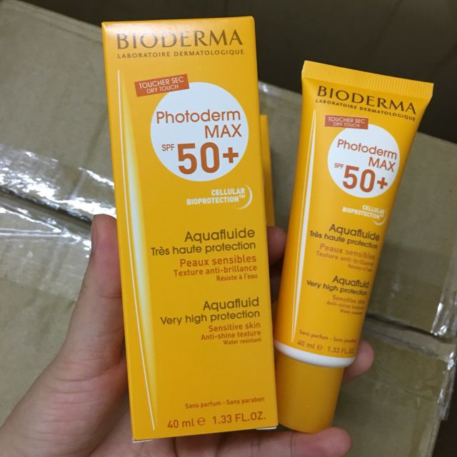 Kem chống nắng Bioderma Photoderm Max Aqua Fluide spf 50+ KCN Bioderma Max | BigBuy360 - bigbuy360.vn