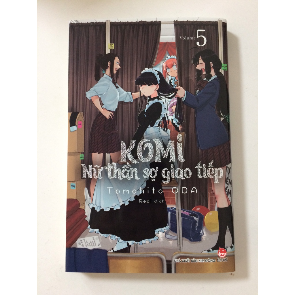 Sách - Komi - Nữ thần sợ giao tiếp - Tập 5