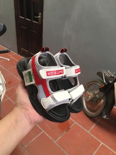 Giày cao cổ convest