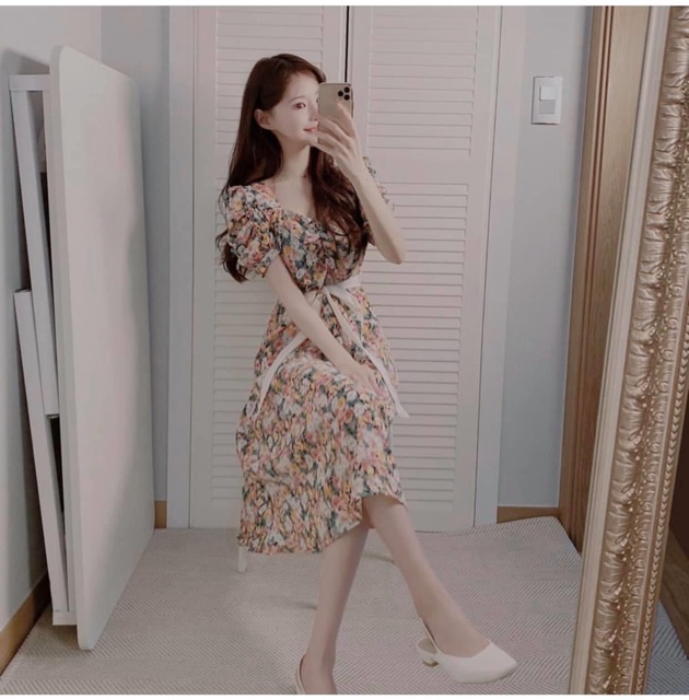 [Mã WAMT1505 giảm 10K đơn 0K] Đầm Hoa Xoè Cổ Vuông Nhún Ngực Tay Phồng | BigBuy360 - bigbuy360.vn