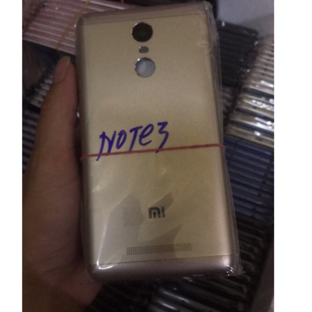 Vỏ redmi Mi note3 ( vỏ + xương)