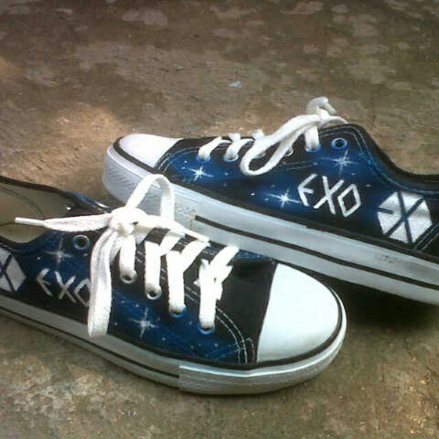 Giày EXO cổ thấp