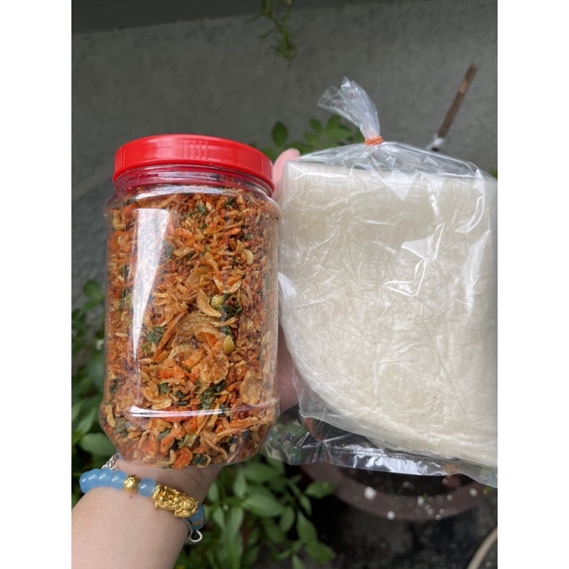 Muối trộn hành phi - Hũ 200g - Hàng mới mỗi ngày