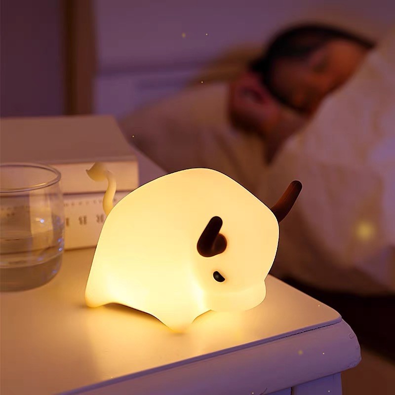 Đèn ngủ bò tót silicon Freeship❌ Đèn ngủ trẻ em ánh sáng bảo vệ mắt dễ thương