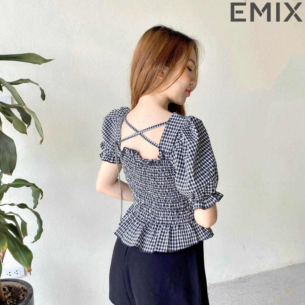 Áo nữ kẻ caro đan lưng EMIX (màu đen), dáng dài, cộc tay, tay bồng, cổ vuông, đan dây lưng, chất thái mềm mịn không xù