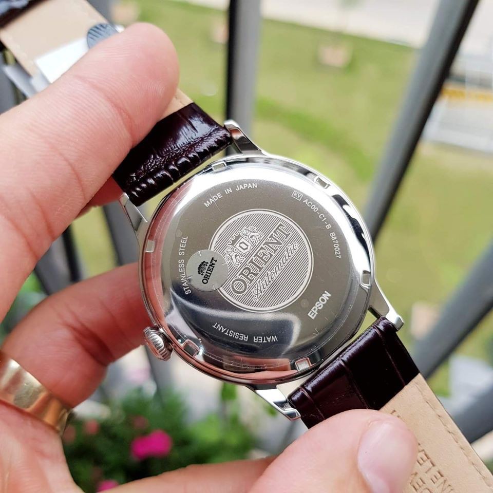 Đồng hồ nam Orient Bambino FAC00009N0 - Cổ điển và sang trọng