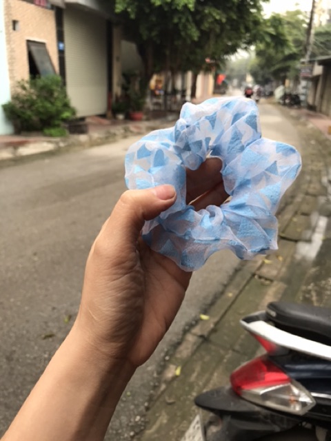 [Mã FAGOGO giảm 12% đơn 99K] cột vải bản to scrunchies cao cấp được chọn màu giá sỉ ( sỉ sll 5k) | BigBuy360 - bigbuy360.vn