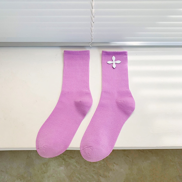 Vớ Thể Thao Màu Sắc Ngọt Ngào Thời Trang Xuân Hè 2022 Cho Nữ