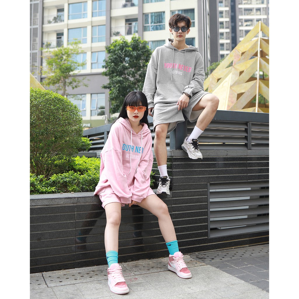 Áo Hoodie Youth Never Returns - Phía Trước Thêu Chữ Tỉ Mỉ - Chất Vải Nỉ Da Cá - Form Oversized Rộng Thoải Mái - Màu Hồng