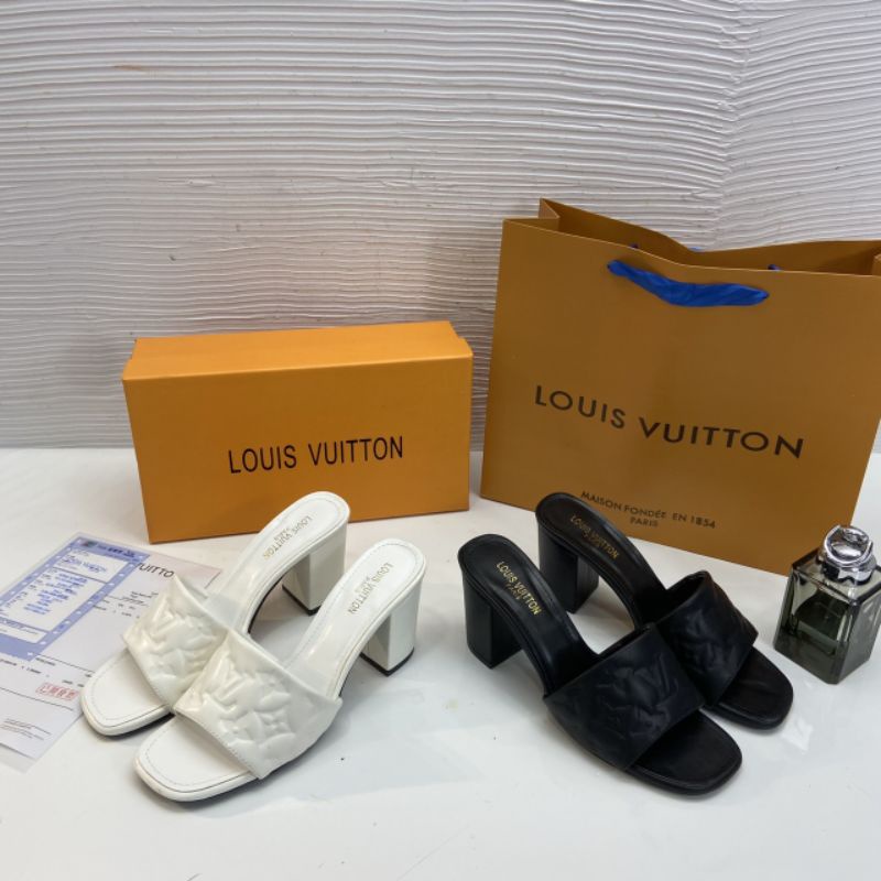 X(ẢNH THẬT) Guốc 8p Gót Vuông Quai Ngang Loại 1 Xịn Da Mềm Êm Fullbox Bill Túi Cao Cấp