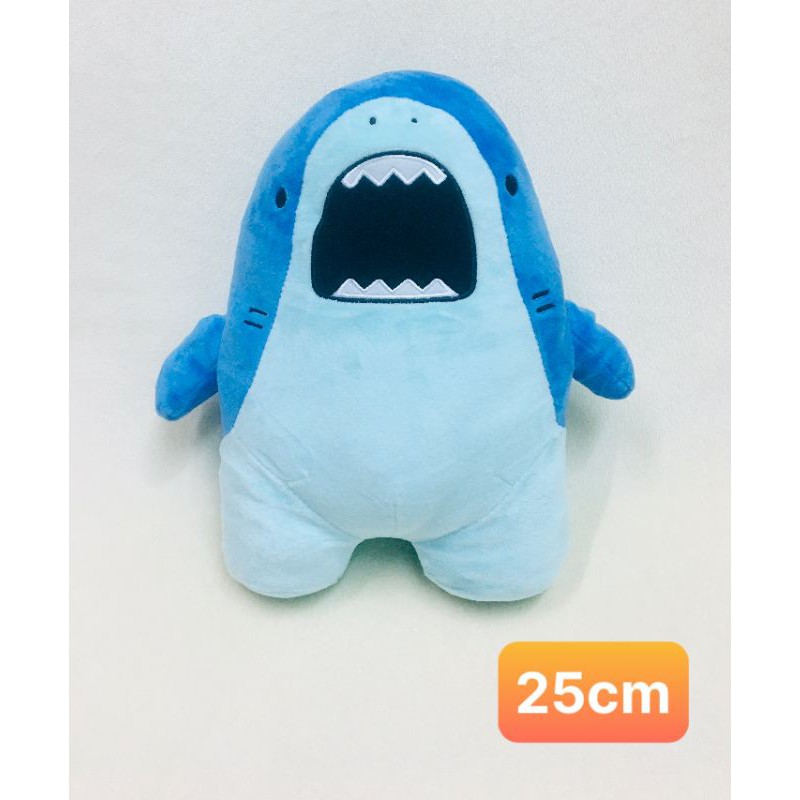 Gấu bông cá mập chất Miniso.