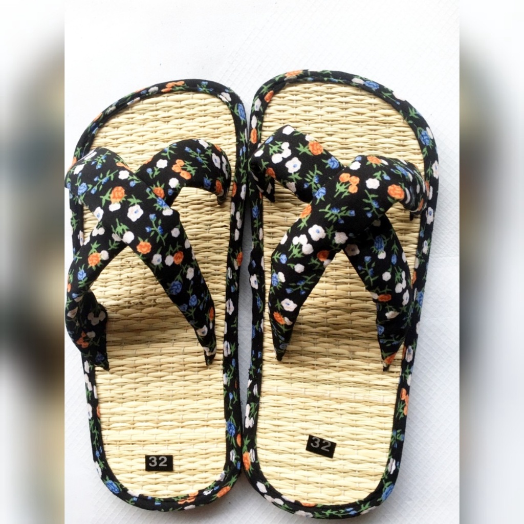 Dép bé gái quai chéo, dép mang trong nhà, dép đi biển