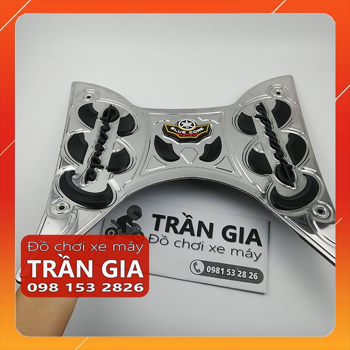 Thảm lót để chân INOX xe Nozza Grande 2019-2020-2021-2022 tấm trải sàn gác chân Yamaha- phụ kiện trang trí