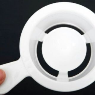 Dụng Cụ Tách Lòng Đỏ Trứng KM-322 Hàng Nhật