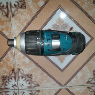 máy bắn vít makita TP130D 4CN