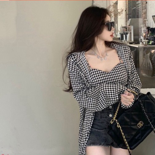 Set Áo Sơ Mi Kèm Áo Hai Dây Kẻ Caro Phong Cách | BigBuy360 - bigbuy360.vn