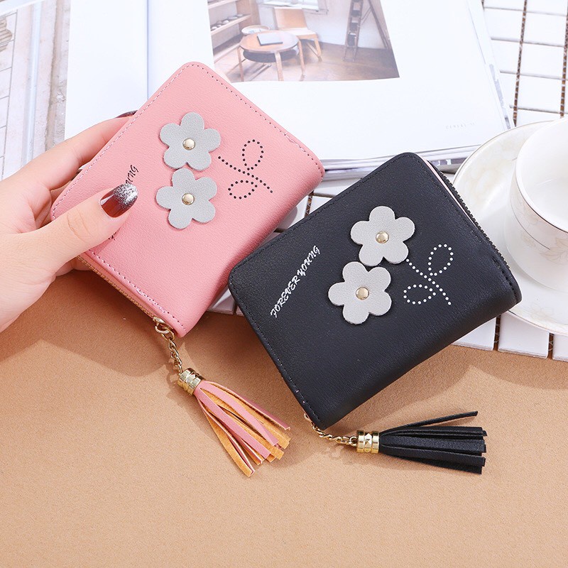 VÍ NỮ FOREVER YOUNG PRETTYZYS LUCKY 2 BÔNG HOA V308 SIÊU XINH