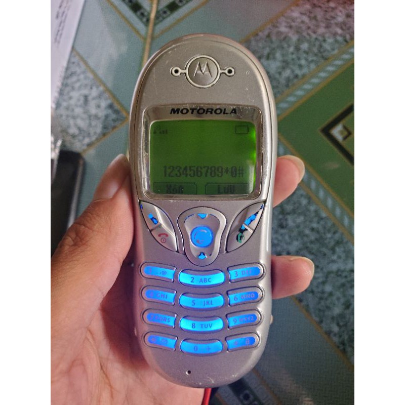 Điện thoại motorola c300 cổ độc lạ