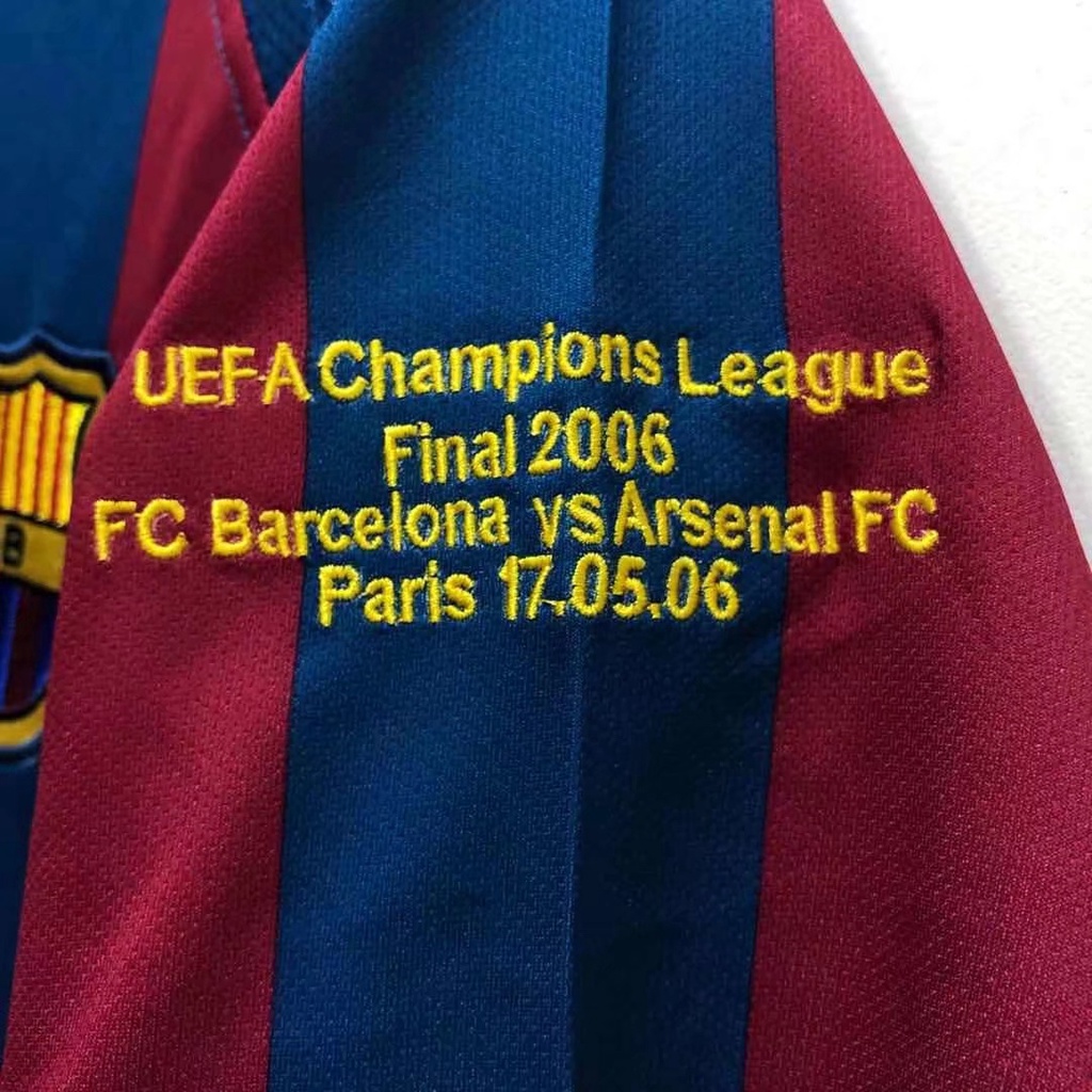Áo Thun Bóng Đá Số 05-06 Barcelona Phong Cách Vintage