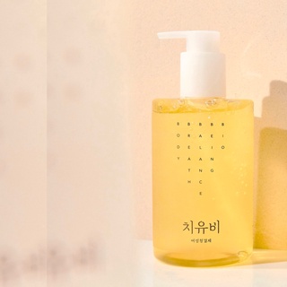 Dung dịch vệ sinh phụ nữ hàng ngày ChiuuB Feminine Cleanser làm sạch dịu nhẹ, giảm nấm ngứa 300ml