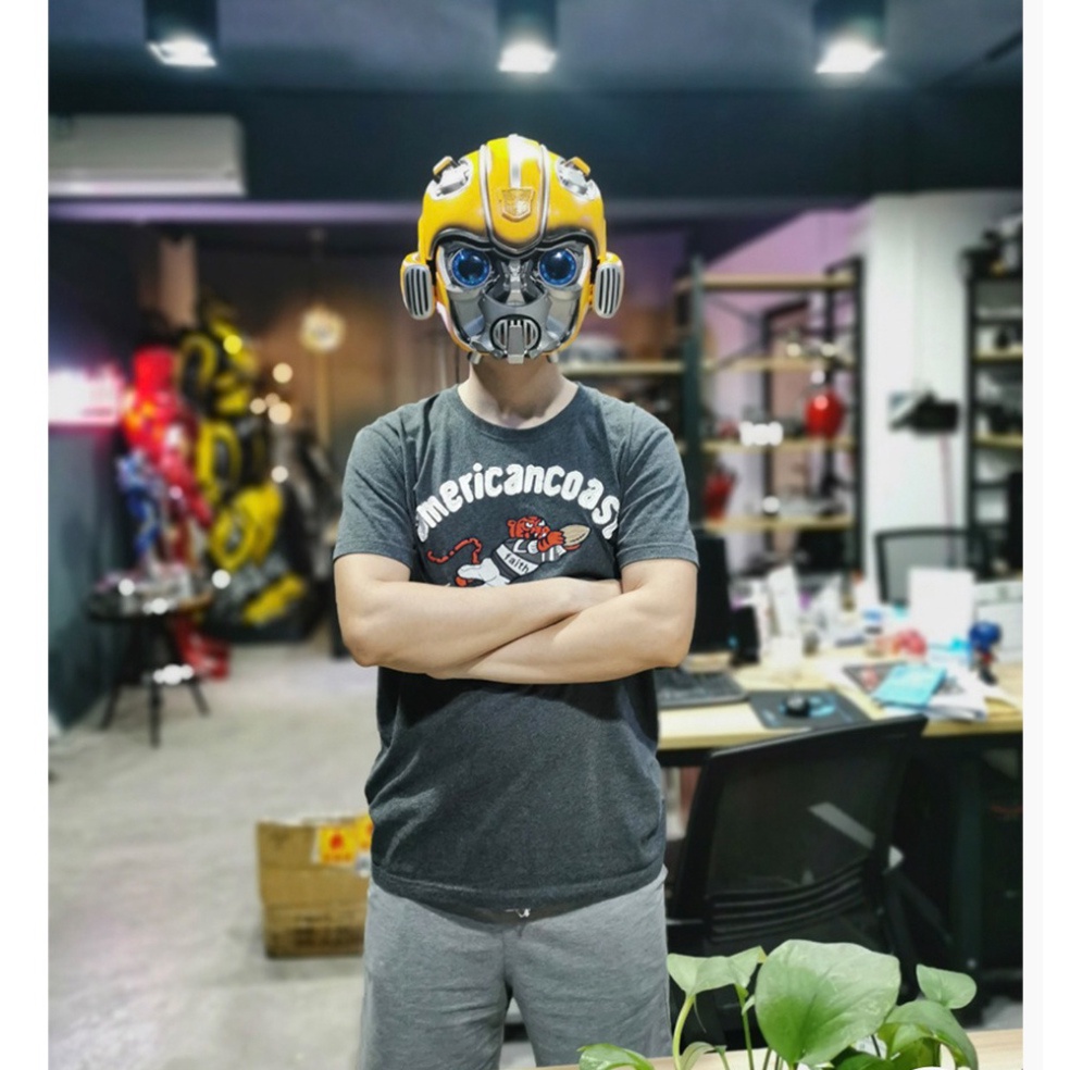 Mũ Tranformer BumbleBee tỉ lệ 1-1 Với Đầu, Đóng Mở Bằng Điện, Điều Khiển Giọng Nói,Thay Đổi Khuôn Mặt Siêu Phẩm Nhập Vai
