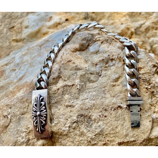 Vòng tay cuban chrome hearts