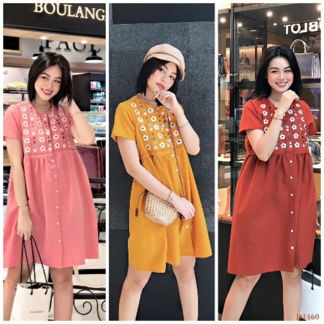 Đầm babydoll thêu hoa