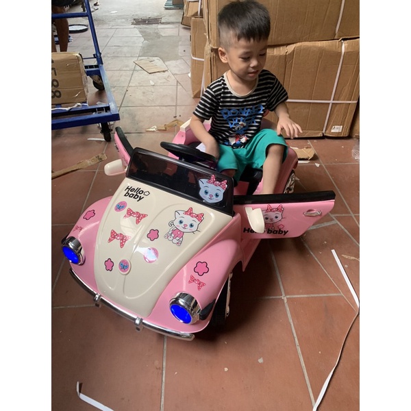 Ô tô điện trẻ em Hello Kitty dễ thương cho bé gái