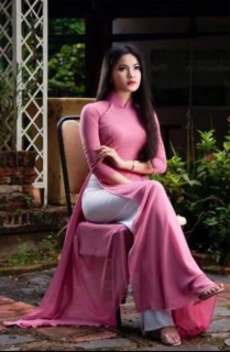 Ao dài Tà A chưa quần
