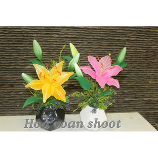 LỌ HOA LY 1 BÔNG BẰNG VẢI VOAN
