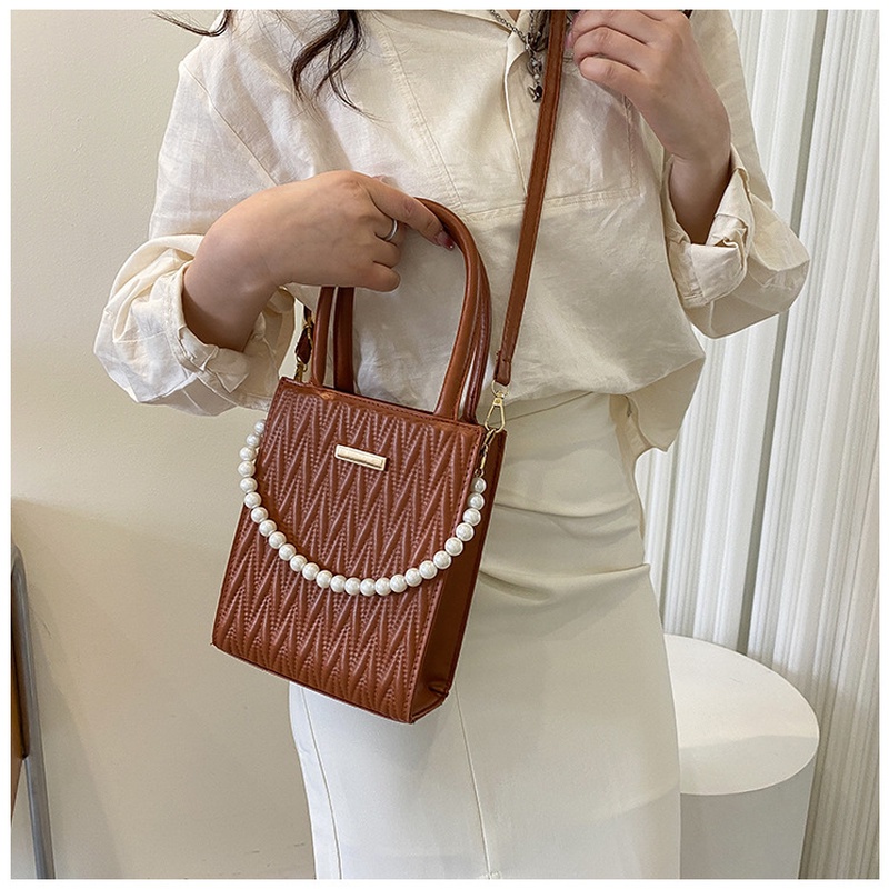 Túi Đeo Chéo Đính Đá Mẫu Mới 2022 NB00189