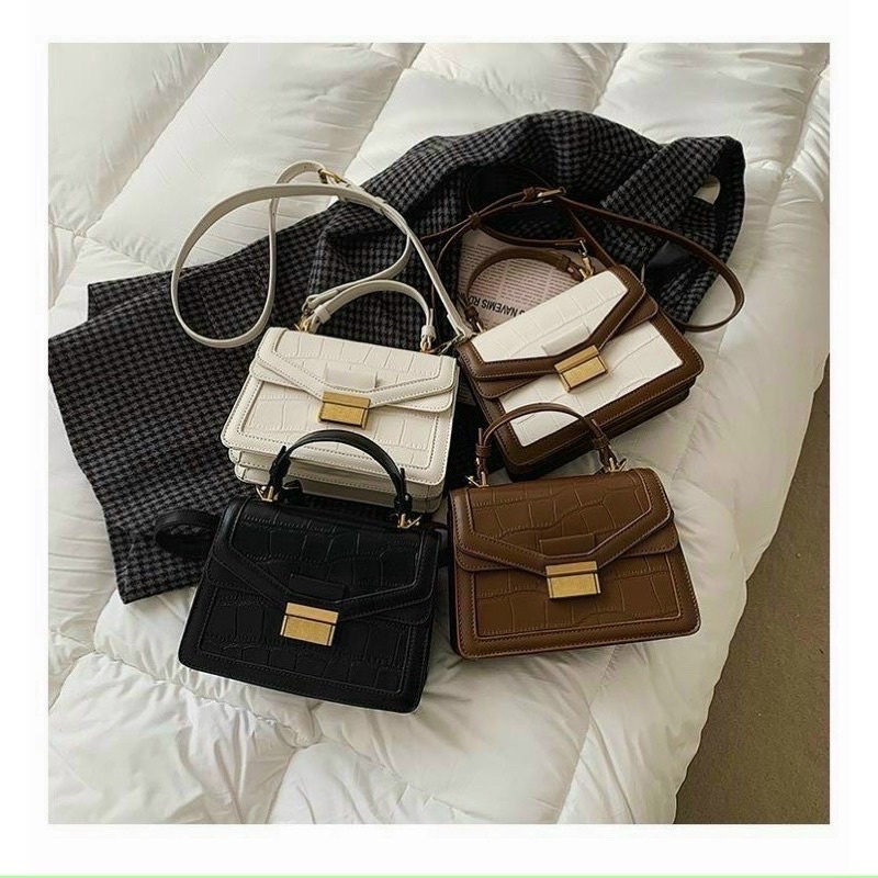 Túi Đeo Chéo, Cầm Tay Da Rắn Khoá Bấm Vuông Có Quai Xách Bản 4 Màu Phong Cách Hàn Quốc