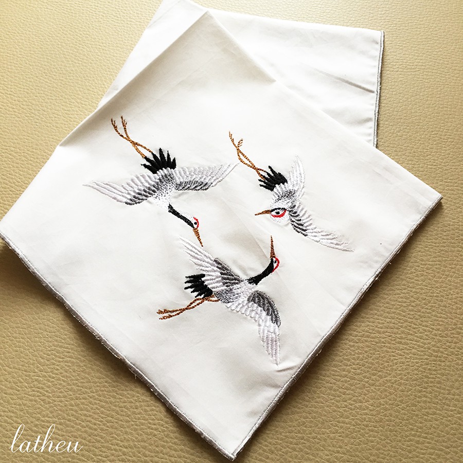 Khăn thêu Hạc