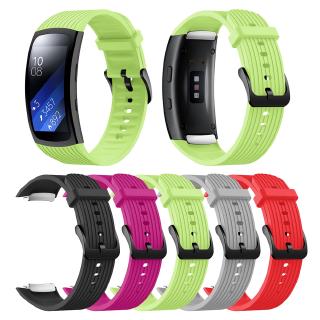 Dây đeo thay thế silicone dành cho đồng hồ thông minh Samsung Gear Fit 2 SM-R36