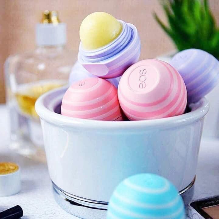 son dưỡng môi trứng