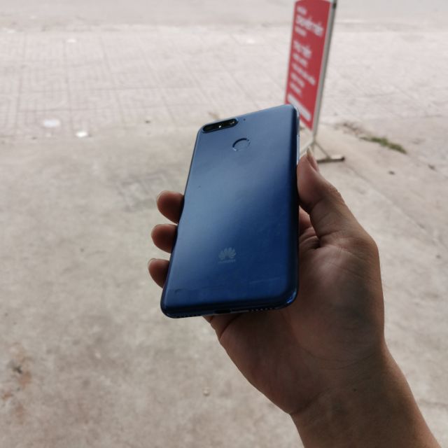 Huwei y6 prime 2018
