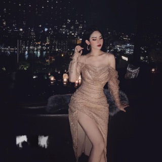 Váy kim sa xẻ đùi
