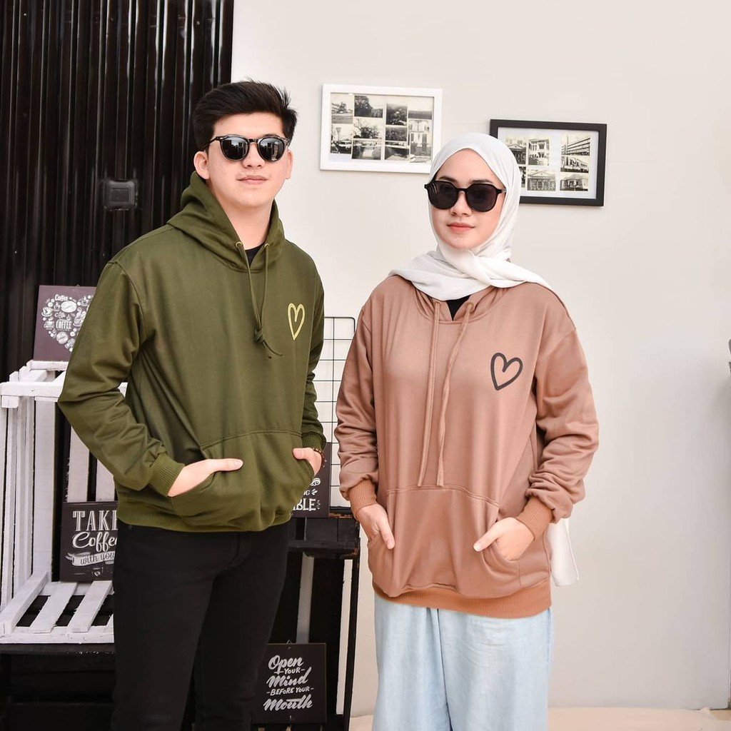 ZARA Áo Hoodie Họa Tiết Trái Tim Xinh Xắn Dành Cho Nữ