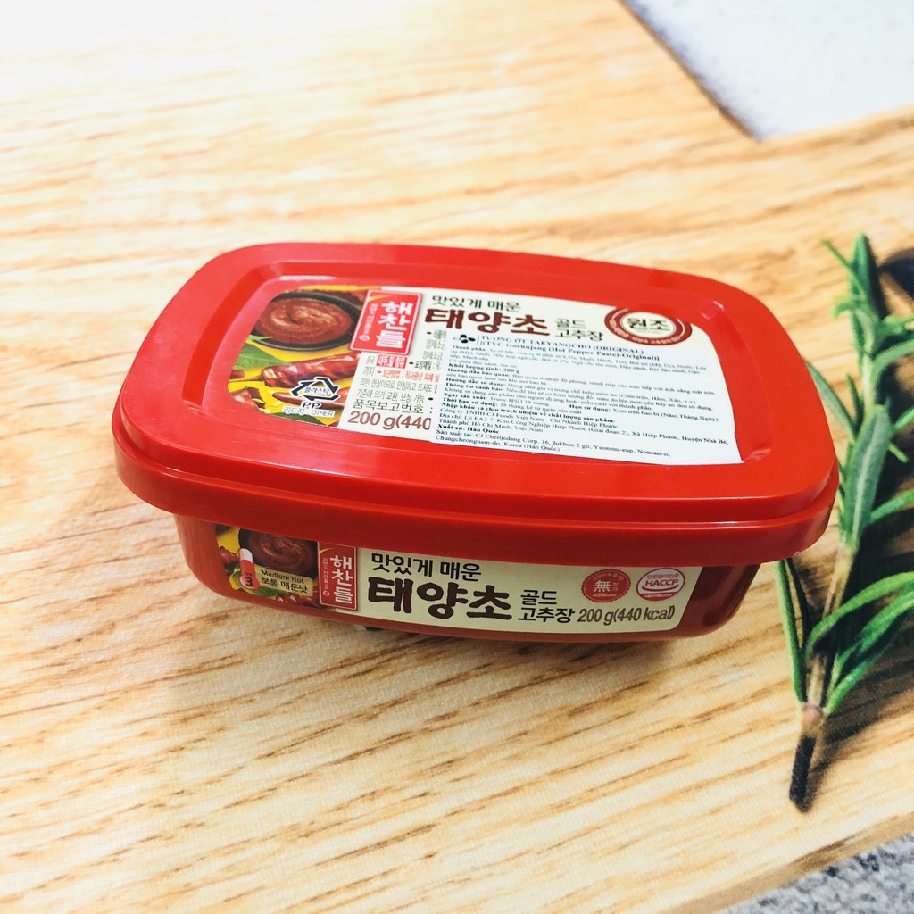 TƯƠNG GOCHUJANG HÀN QUỐC HỘP 200G