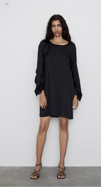 Váy Lụa Satin Zara auth canh sale