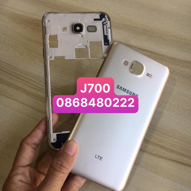 Lưng vỏ samsung j700 / j7 2015 chung nhau