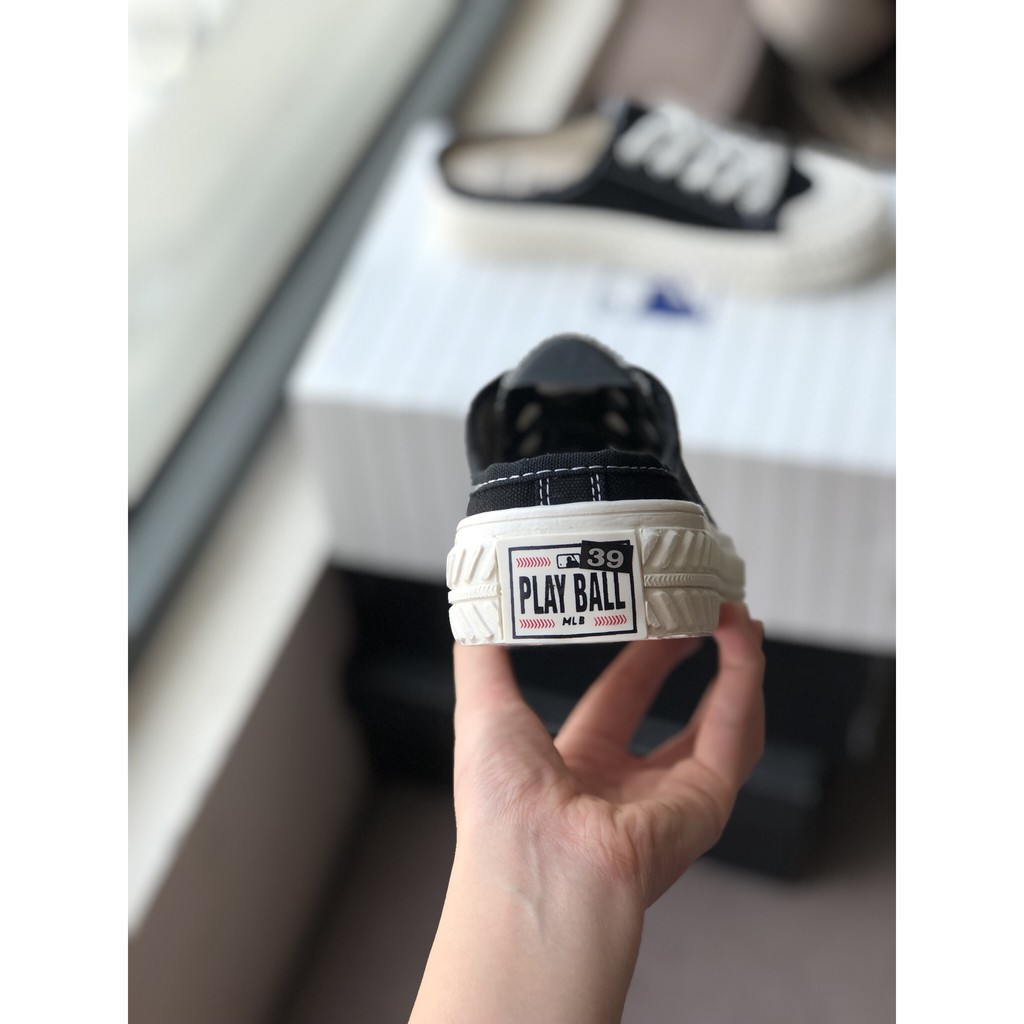 [Giày Hot Trend] Giày Sneaker - Giày Thể Thao Thời Trang Nữ, Sục Đạp Gót nữ Đen Trắng ( Tặng 1 Đôi Tất 30k) | BigBuy360 - bigbuy360.vn