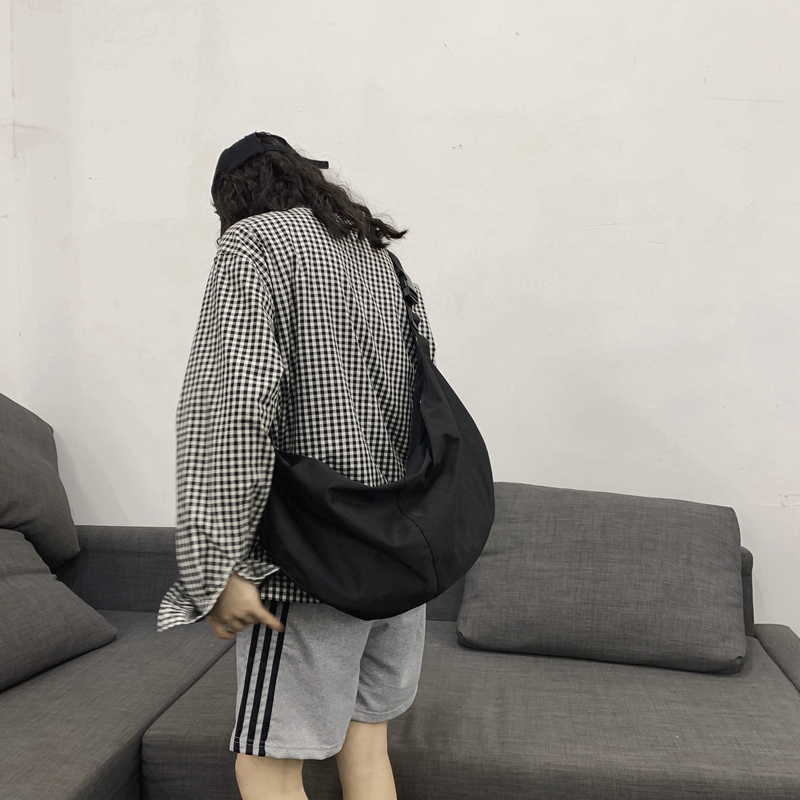 Túi đeo chéo cỡ lớn thời trang Hàn Quốc
