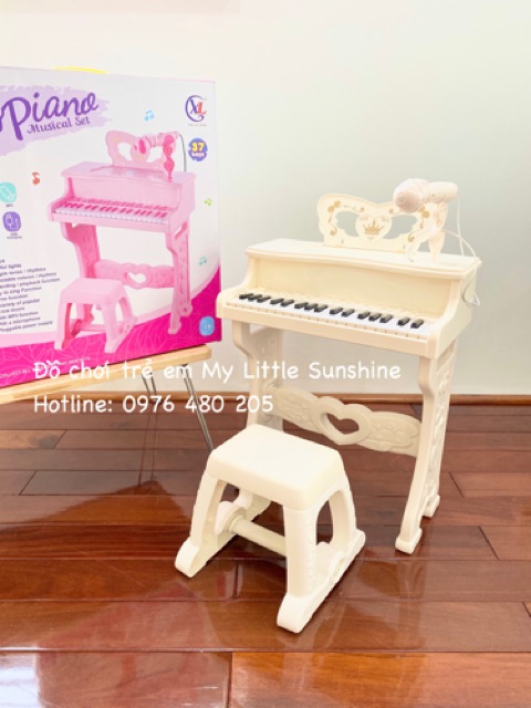 Đàn piano có micro cho bé