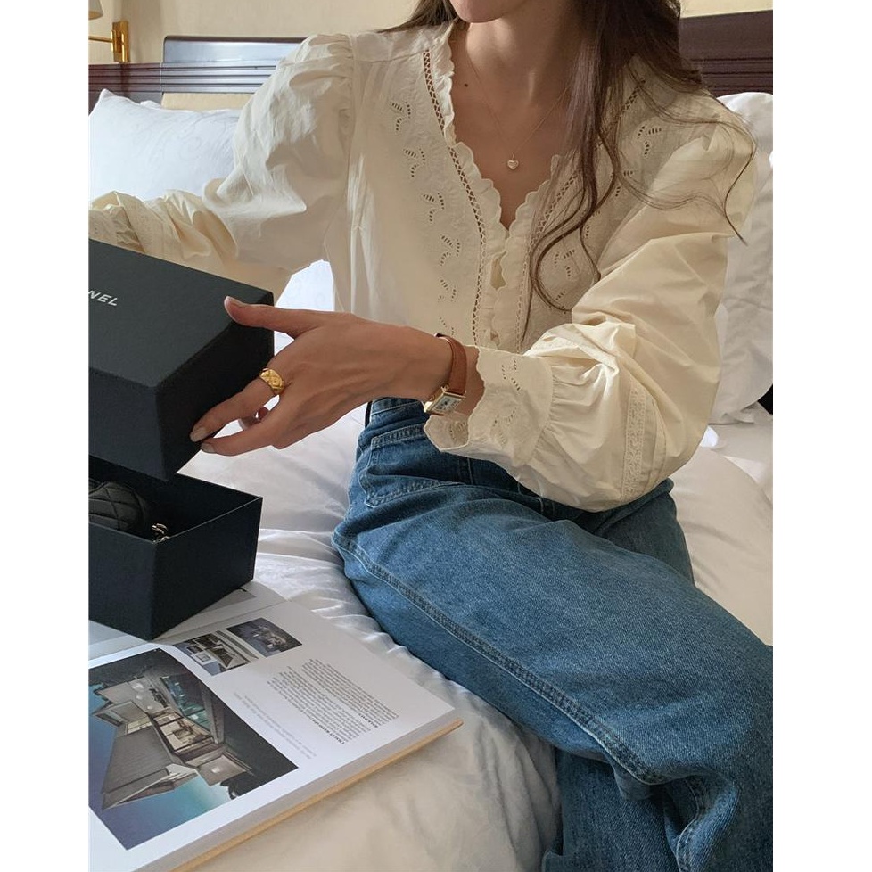 Áo Sơ Mi Dài Tay Cổ Chữ V Thêu Họa Tiết Cổ Điển 56437