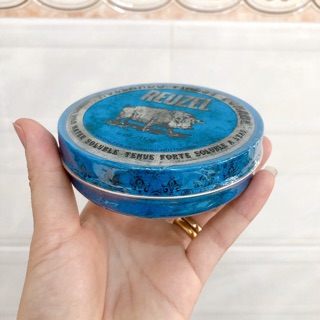 Sáp vuốt tóc Reuzel Blue Strong Hold Water Soluble giữ nếp cứng độ bóng cao 35g